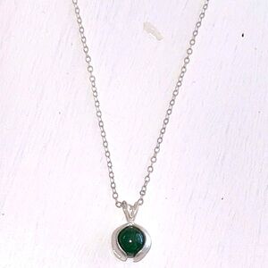 Sterling silver/jade bead necklace. 2mm chain, 8mm bead